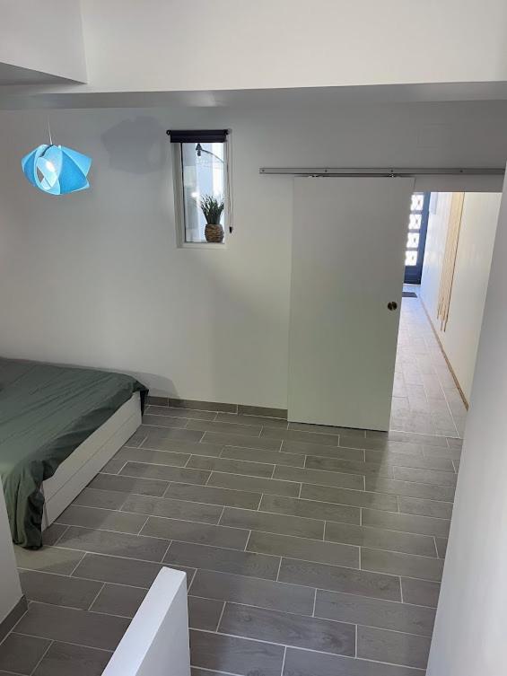 Апартаменты Le Cosy - T2 Avec Petite Cour Dans Centre Historique De Нерак Экстерьер фото